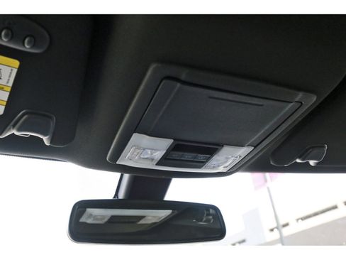 Used 2017 Ford Explorer Limited w/ Equipment Group 301A FWD image 24