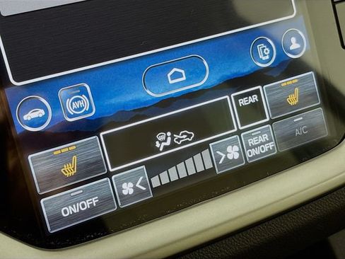 Certified 2025 Subaru Ascent Premium AWD/4WD image 20