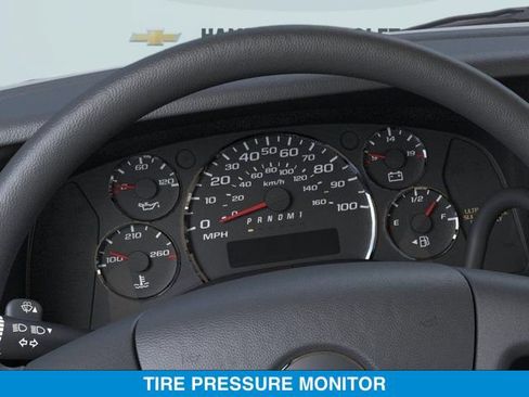 New 2026 Chevrolet Express 3500 LT w/ LT Preferred Equipment Group RWD image 18