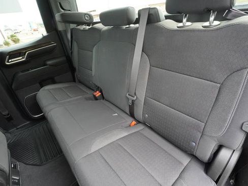 Used 2023 GMC Sierra 1500 Elevation image 31
