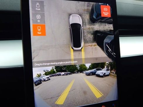 New 2025 Polestar Polestar 3 image 17