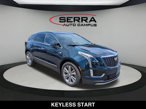 Used 2025 Cadillac XT5 Premium Luxury w/ LPO, Floor Liner Package AWD/4WD image 15