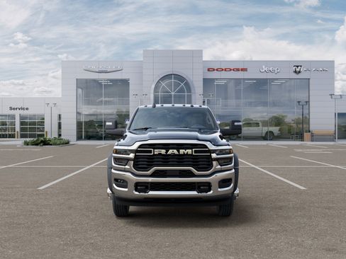 New 2026 RAM 3500 Tradesman AWD/4WD image 15