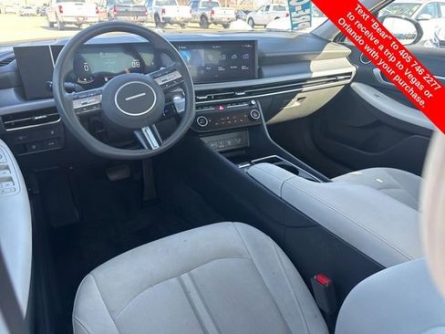 Used 2025 Hyundai Sonata SEL image 11