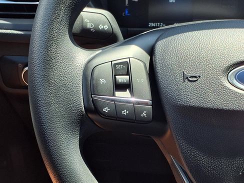 Certified 2025 Ford Escape Active AWD/4WD image 22