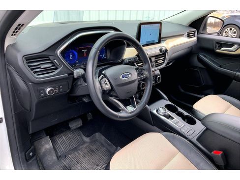 Used 2022 Ford Escape Titanium w/ Titanium Elite Package image 13