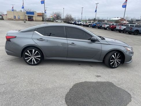 Used 2020 Nissan Altima 2.5 SR image 14