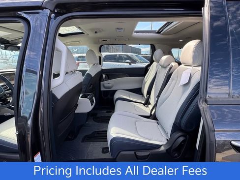 New 2026 Kia Carnival SX Prestige FWD image 9