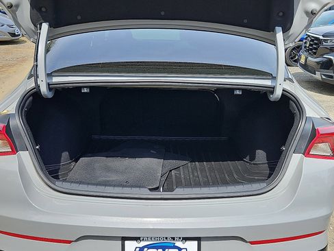 Used 2023 Kia K5 GT-Line image 31