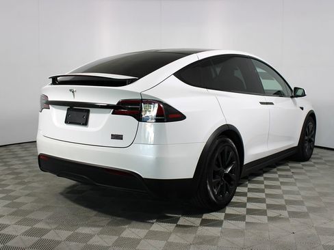 Used 2022 Tesla Model X Plaid image 37
