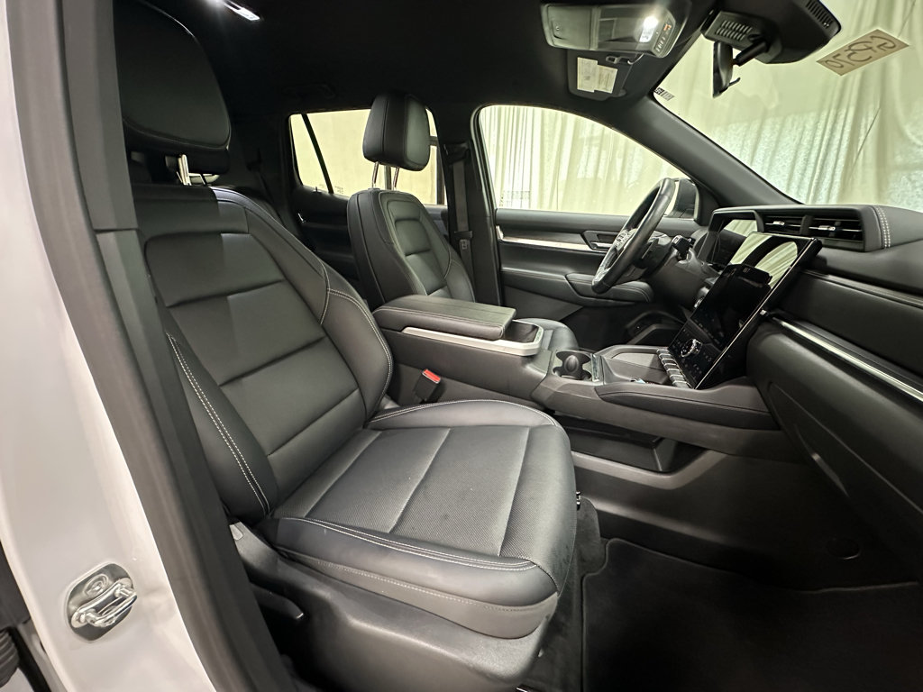 Used 2026 GMC Terrain Elevation w/ Elevation Premium Package FWD image 15