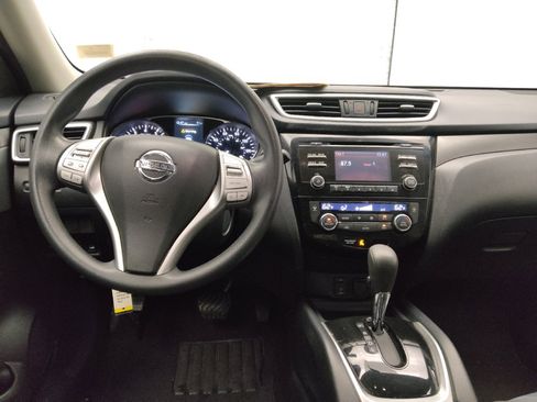 Used 2015 Nissan Rogue SV AWD/4WD image 22