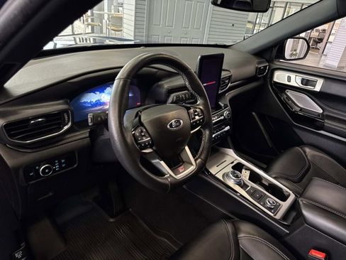 Used 2023 Ford Explorer ST w/ Equipment Group 401A image 16