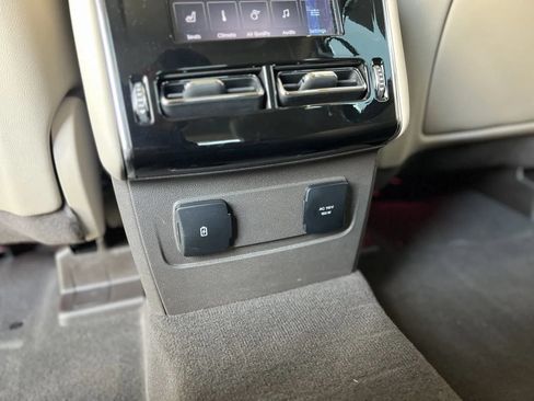 Used 2024 Lincoln Aviator Reserve w/ Equipment Group 201A AWD/4WD image 51