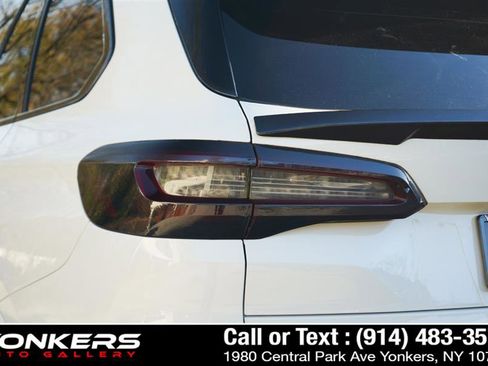 Used 2021 BMW X5 xDrive40i w/ M Sport Package image 45