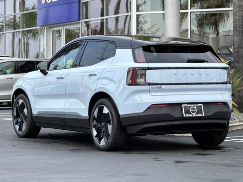 New 2026 Volvo EX30 Plus w/ Climate Package image 3