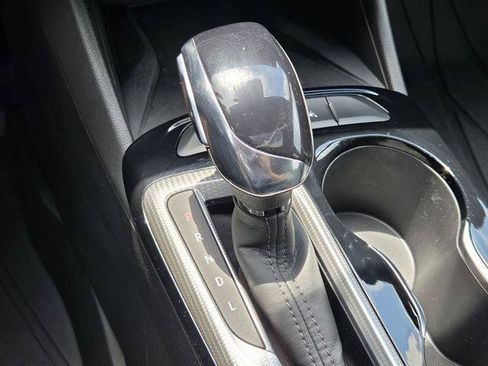 Used 2025 Buick Envista Avenir FWD image 25