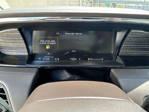 Used 2020 Lincoln Navigator L Black Label w/ Cargo Convenience Package AWD/4WD image 22
