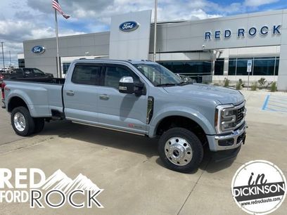 New 2026 Ford F450 Lariat w/ Lariat Ultimate Package