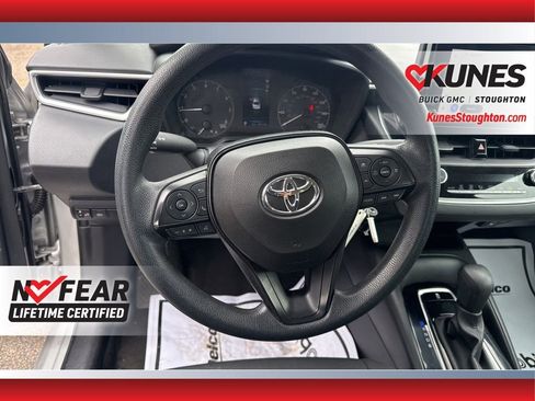 Used 2023 Toyota Corolla LE image 22
