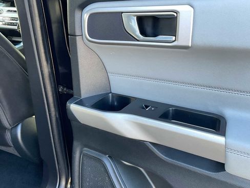 Used 2021 Ford Explorer XLT w/ Equipment Group 202A image 50