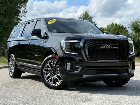 Used 2024 GMC Yukon XL Denali Ultimate AWD/4WD image 2