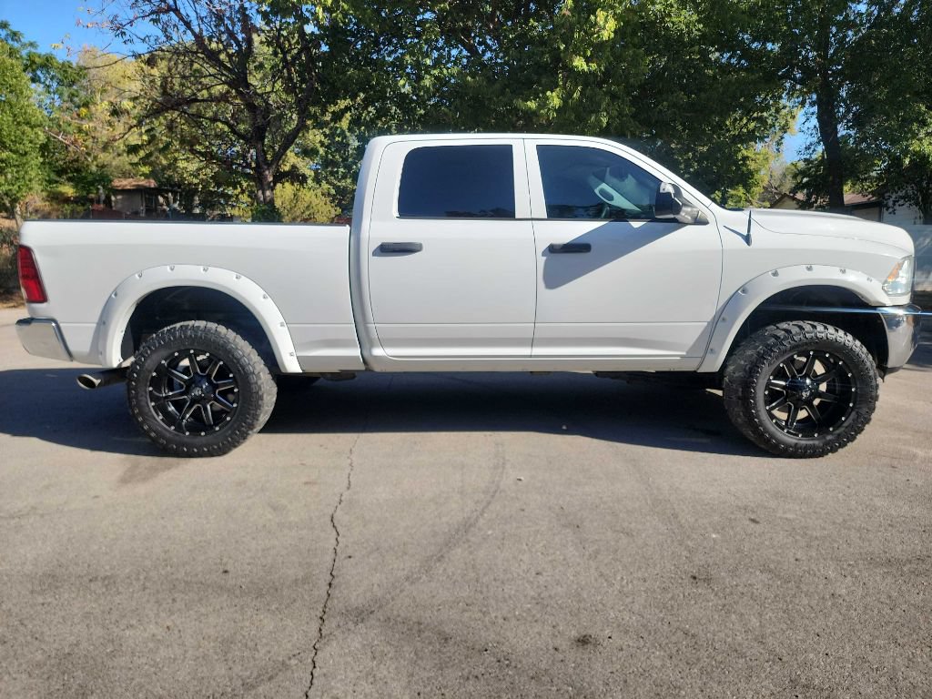 Used 2016 RAM 2500 Tradesman w/ Chrome Appearance Group AWD/4WD image 10