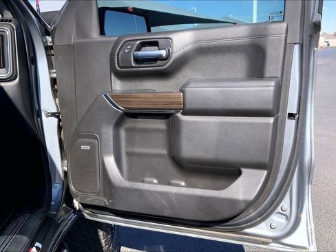 Used 2021 Chevrolet Silverado 1500 RST w/ Texas Edition Plus image 23