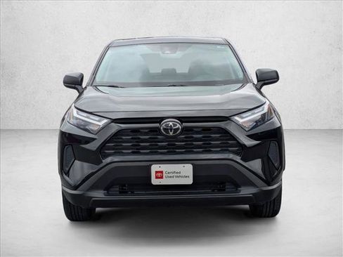 Used 2025 Toyota RAV4 LE image 2