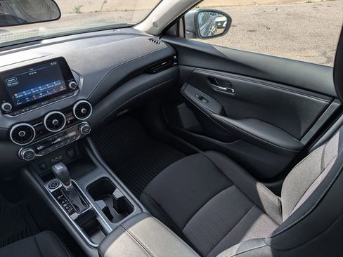Used 2025 Nissan Sentra SV w/ All-Weather Package FWD image 11