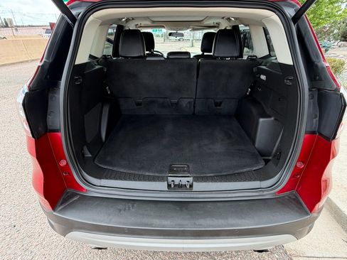 Used 2018 Ford Escape Titanium AWD/4WD image 15