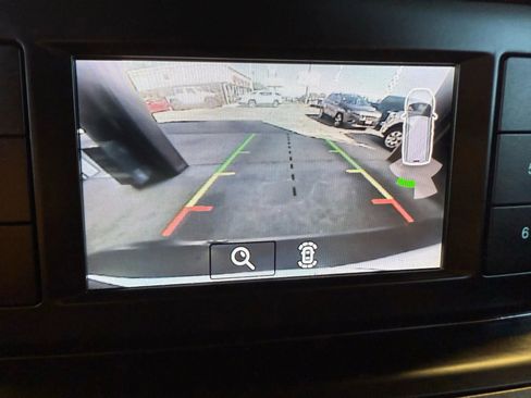 Used 2019 Ford Transit Connect XL image 16