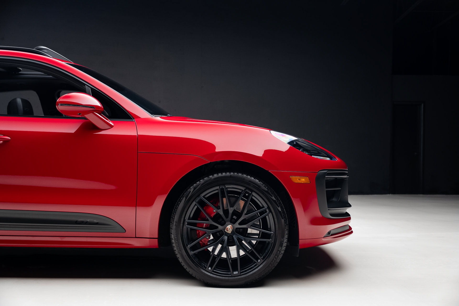 Used 2022 Porsche Macan GTS AWD/4WD image 38