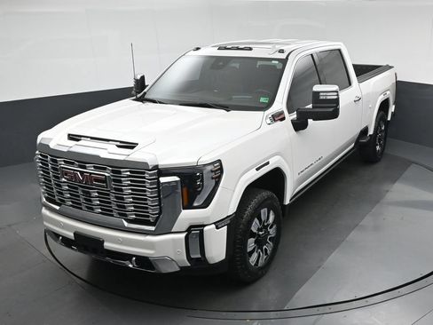 Used 2024 GMC Sierra 2500 Denali w/ Denali Reserve Package AWD/4WD image 77
