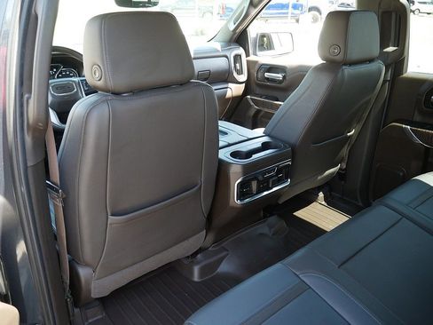 Used 2021 GMC Sierra 1500 Denali w/ Denali Ultimate Package AWD/4WD image 15