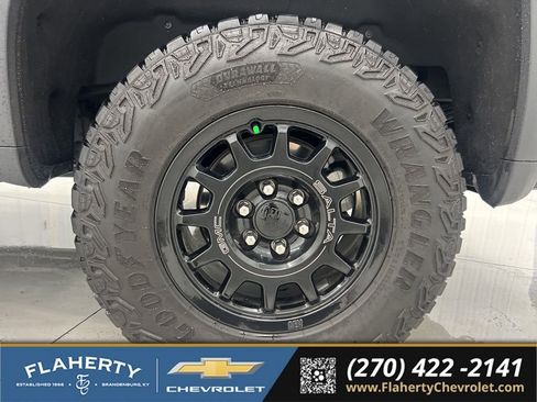Used 2024 GMC Sierra 1500 AT4X w/ AT4X AEV Edition AWD/4WD image 20