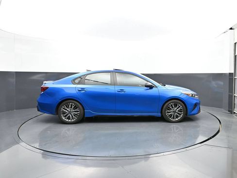 Used 2023 Kia Forte GT-Line w/ GT-Line Premium Package FWD image 8