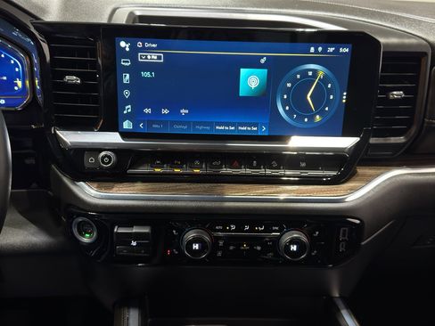 Used 2024 Chevrolet Silverado 1500 RST w/ Convenience Package II image 31