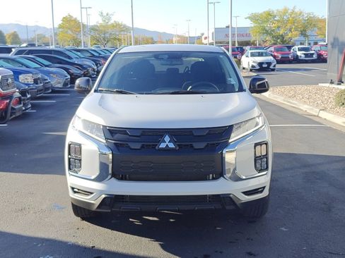 New 2025 Mitsubishi Outlander Sport LE image 2