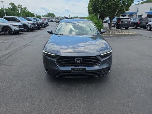Used 2024 Honda Accord EX-L image 2