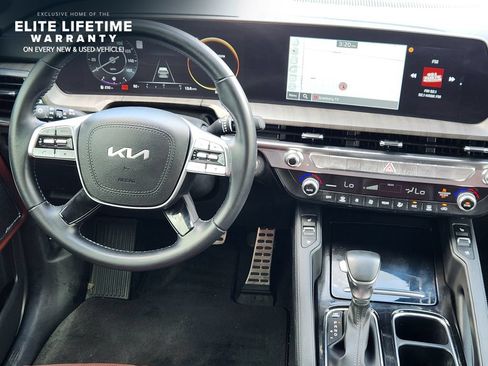 Used 2024 Kia Telluride SX w/ Towing Package FWD image 26