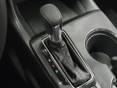 Used 2025 Honda Civic Sport image 33