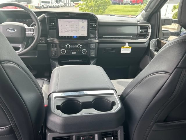 New 2026 Ford F250 Lariat w/ Black Appearance Package AWD/4WD image 21