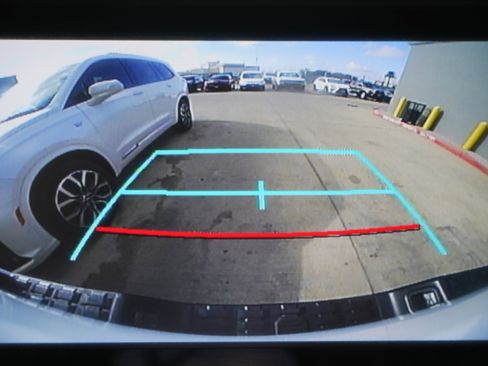 Used 2022 Toyota Tacoma TRD Sport w/ Technology Package image 30