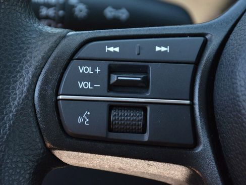 Used 2023 Honda Accord EX image 29