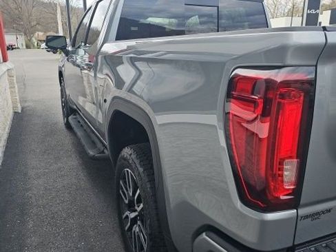New 2026 GMC Sierra 1500 AT4 w/ AT4 Premium Package AWD/4WD image 10