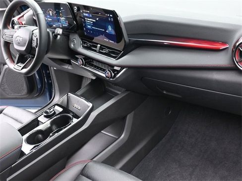 Certified 2026 Chevrolet Equinox RS w/ Convenience Package III image 28