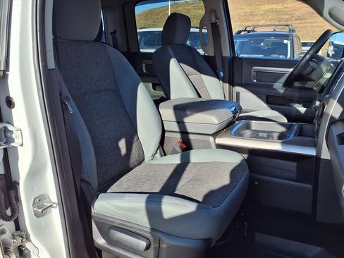 Used 2017 RAM 1500 Big Horn image 10