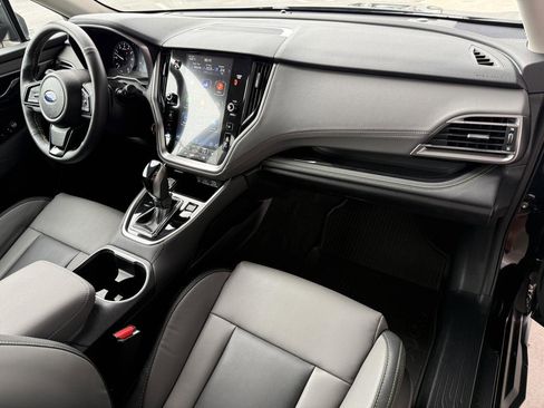 Used 2025 Subaru Outback Onyx Edition XT image 30