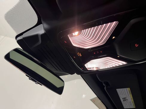 New 2026 BMW X6 xDrive40i image 30